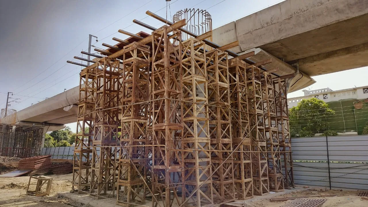 4-Lane Elevated Viaduct & Flyover at Munshipulia, NH-24A